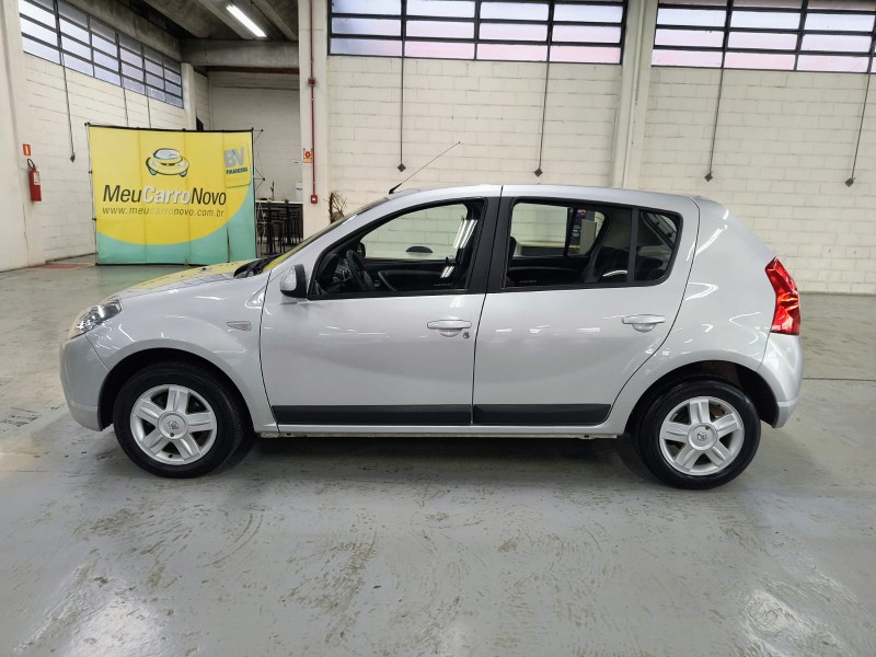 SANDERO 1.6 PRIVILÉGE 8V HI-FLEX 4P MANUAL - 2011 - CAXIAS DO SUL