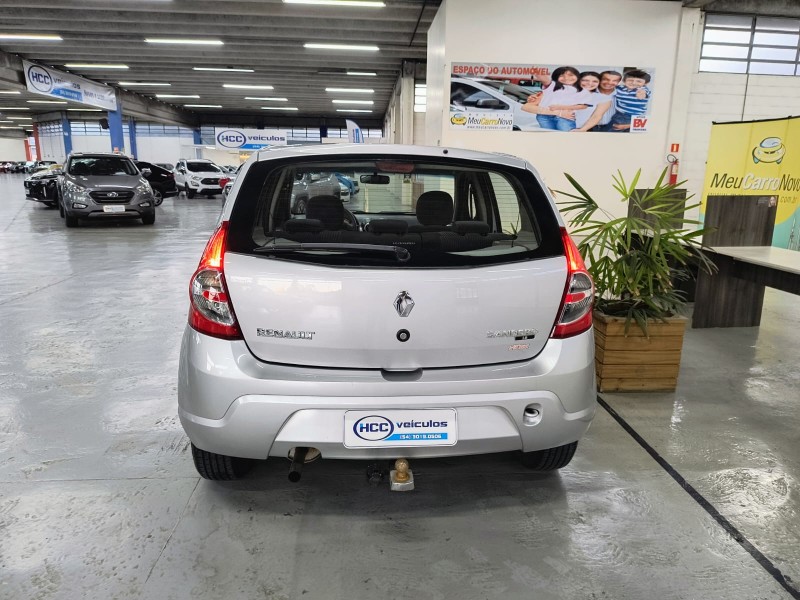 SANDERO 1.6 PRIVILÉGE 8V HI-FLEX 4P MANUAL - 2011 - CAXIAS DO SUL