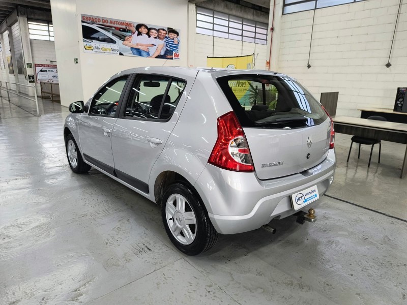 SANDERO 1.6 PRIVILÉGE 8V HI-FLEX 4P MANUAL - 2011 - CAXIAS DO SUL