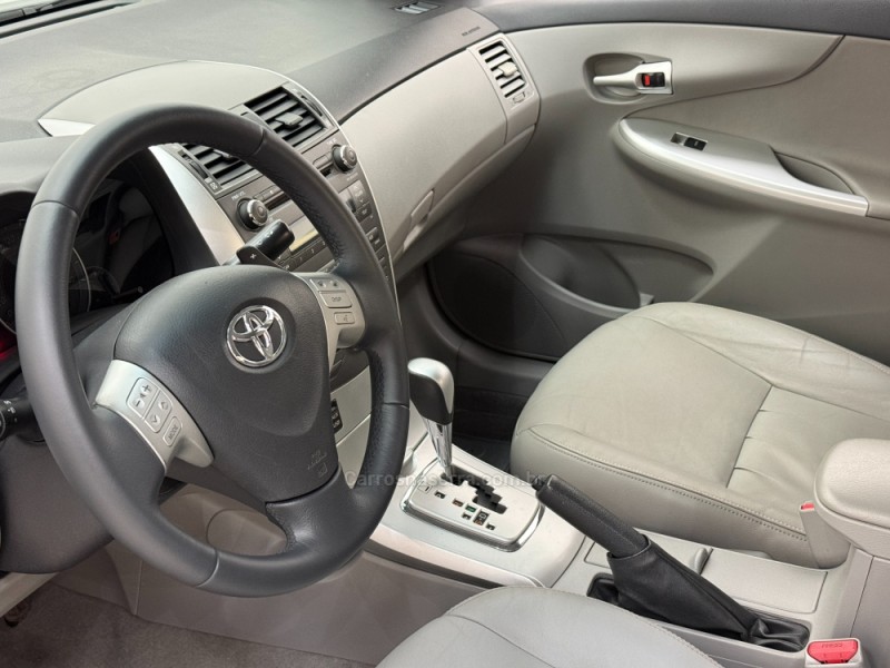 COROLLA 2.0 XEI 16V FLEX 4P AUTOMÁTICO - 2013 - SANTA CRUZ DO SUL