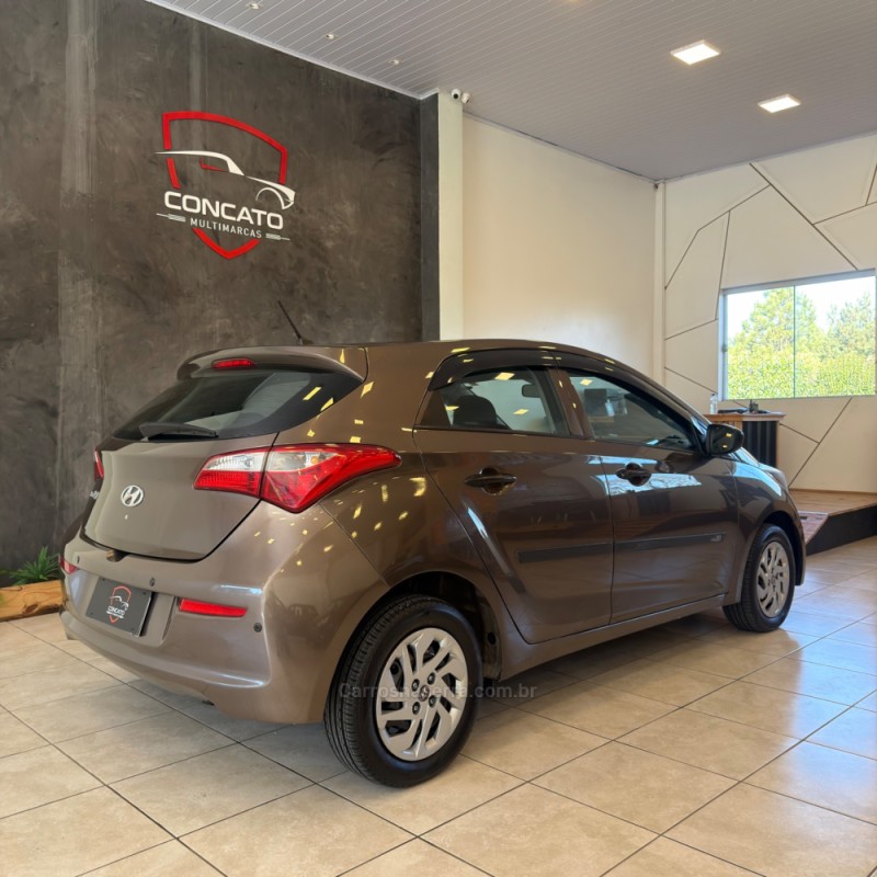 HB20 1.0 COMFORT 12V FLEX 4P MANUAL - 2017 - FARROUPILHA