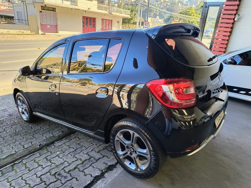 SANDERO 1.6 GT LINE LIMITED FLEX 4P MANUAL - 2016 - CAXIAS DO SUL