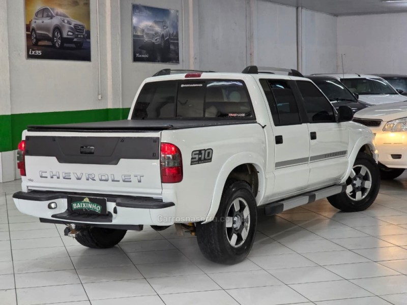 S10 2.4 MPFI EXECUTIVE 4X2 CD 8V FLEX 4P MANUAL - 2010 - SAPUCAIA DO SUL