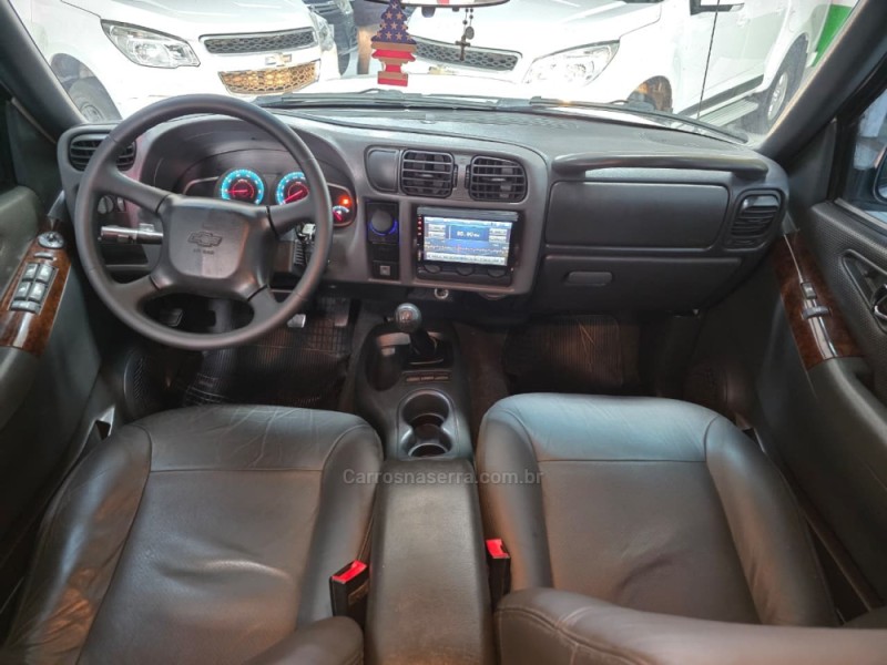 S10 2.4 MPFI EXECUTIVE 4X2 CD 8V FLEX 4P MANUAL - 2010 - SAPUCAIA DO SUL