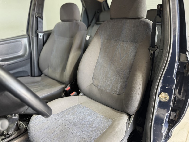 CELTA 1.0 MPFI SPIRIT 8V FLEX 4P MANUAL - 2005 - CAXIAS DO SUL