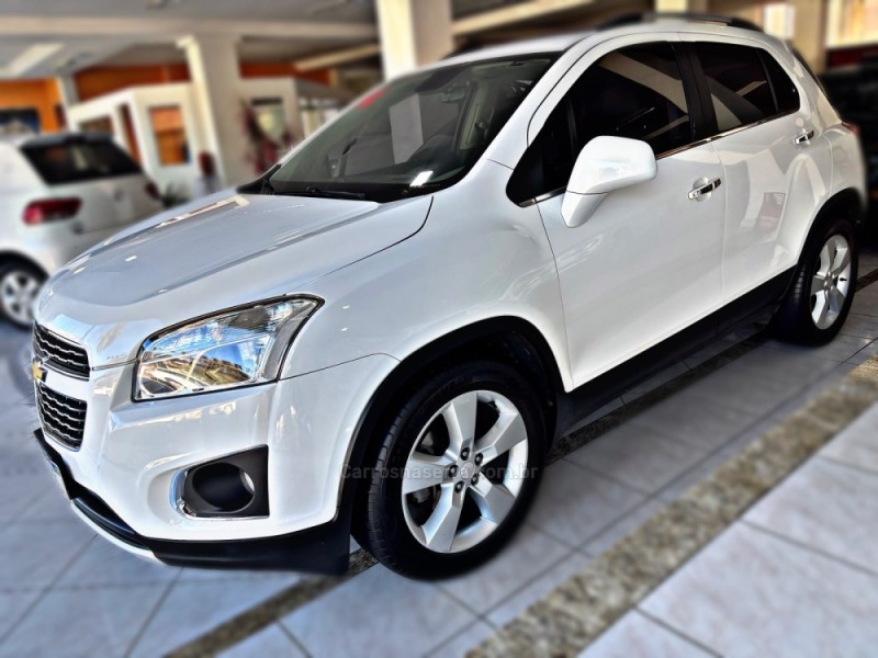 TRACKER 1.8 MPFI LTZ 4X2 16V FLEX 4P AUTOMÁTICO - 2014 - NOVA PRATA