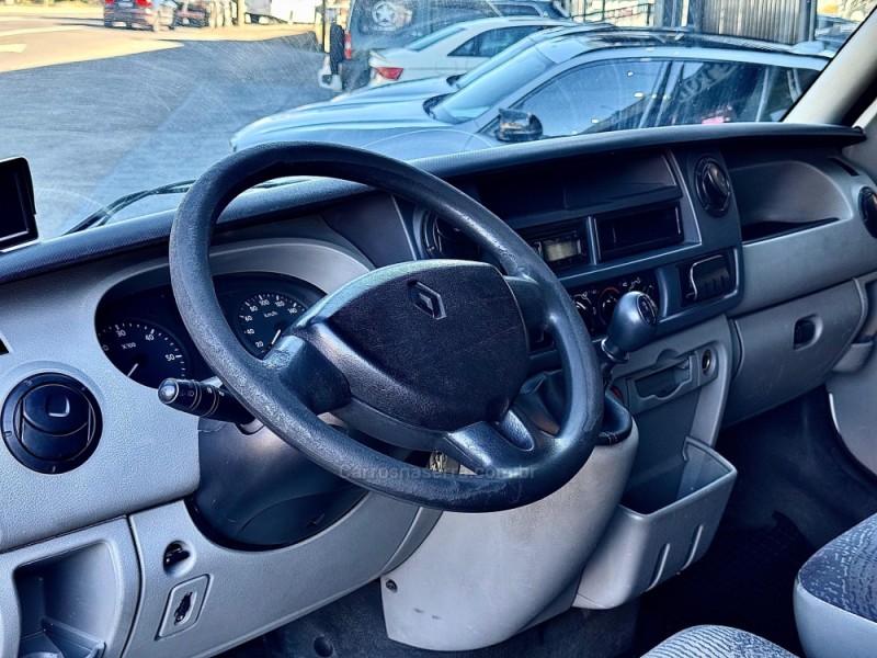 MASTER 2.5 DCI CHASSI CABINE L2H1 16V DIESEL 2P MANUAL - 2012 - CAXIAS DO SUL