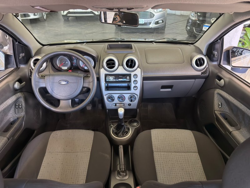 FIESTA 1.6 ROCAM SEDAN 8V FLEX 4P MANUAL - 2011 - CAXIAS DO SUL