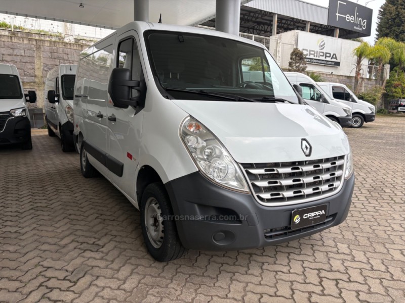 MASTER 2.3 FURGÃO L1H1 16V TURBO INTERCOOLER DIESEL 4P MANUAL - 2022 - FARROUPILHA