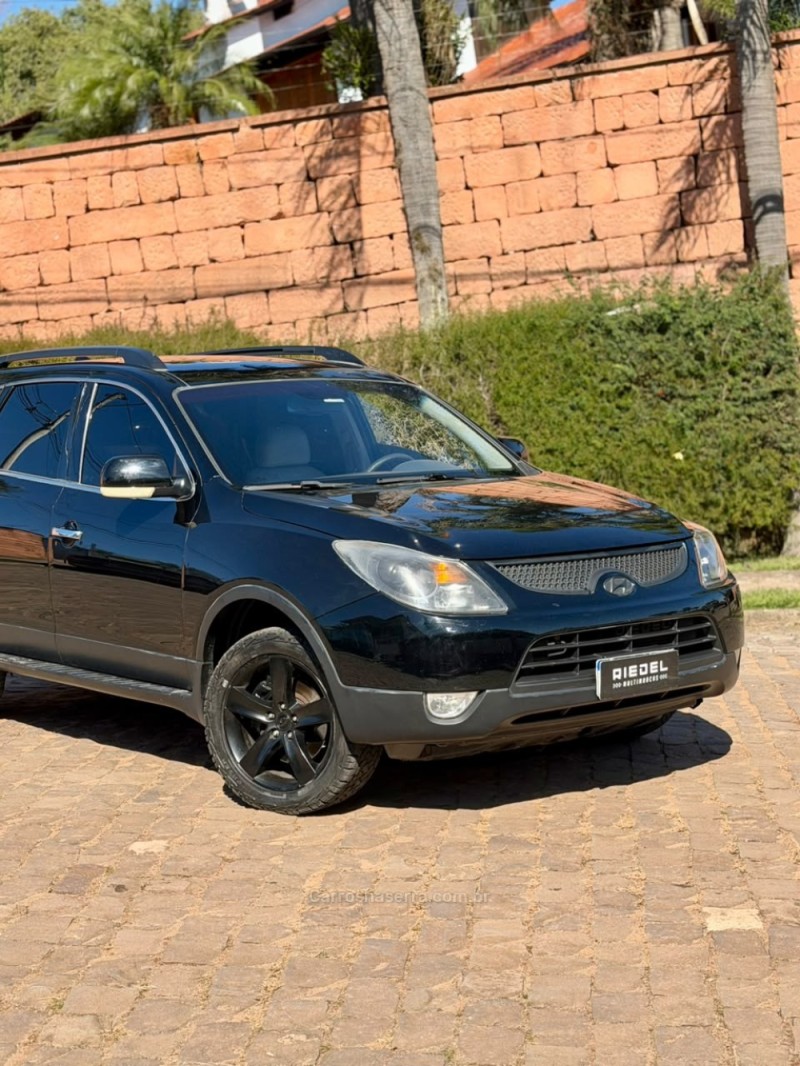 VERA CRUZ 3.8 GLS 4WD 4X4 V6 24V GASOLINA 4P AUTOMÁTICO - 2010 - VENâNCIO AIRES