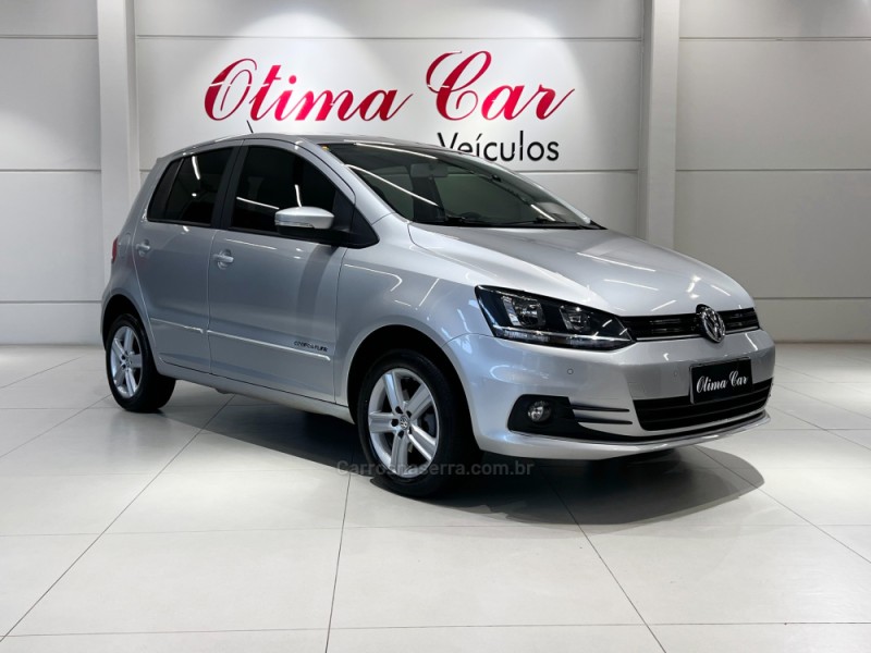 FOX 1.6 COMFORTLINE 8V FLEX 4P MANUAL - 2016 - FLORES DA CUNHA