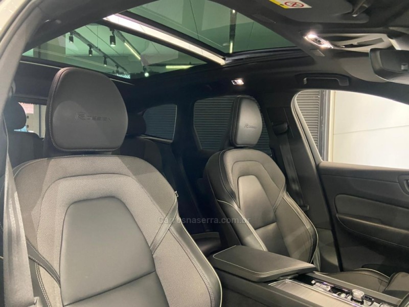 XC60 2.0 T8 R DESIGN HYBRID GASOLINA 4P AUTOMÁTICO - 2020 - FLORES DA CUNHA