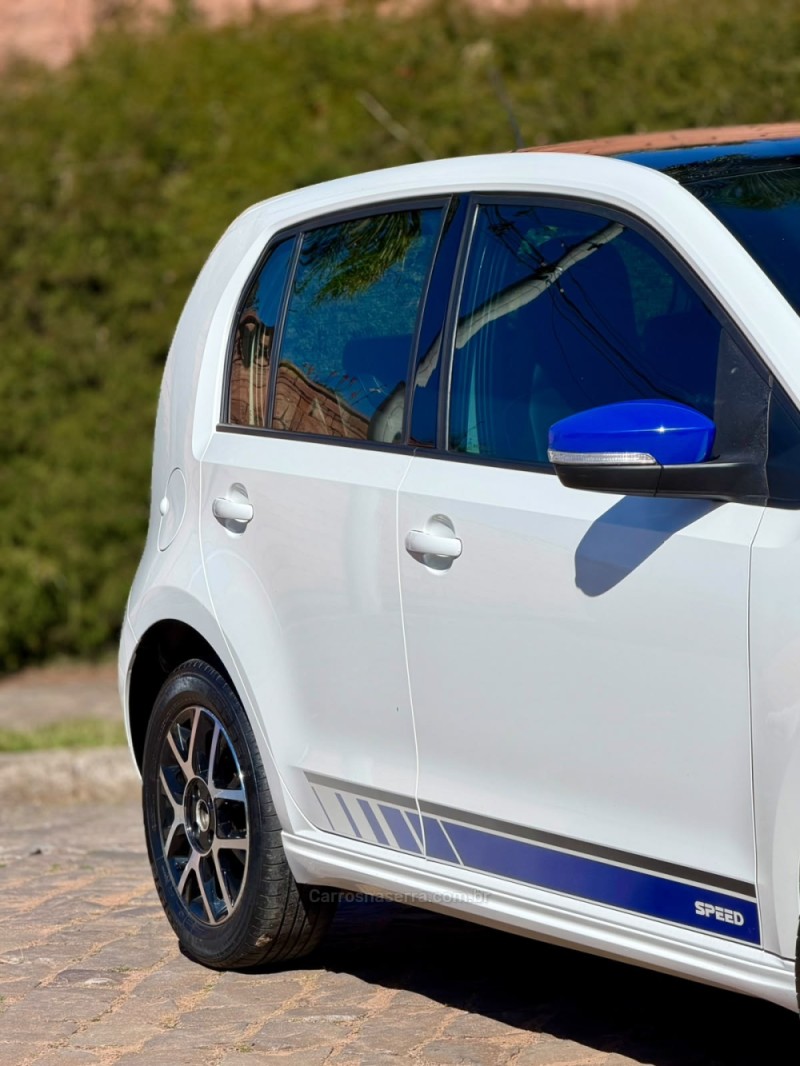 UP 1.0 TSI SPEED UP 12V FLEX 4P MANUAL - 2017 - VENâNCIO AIRES