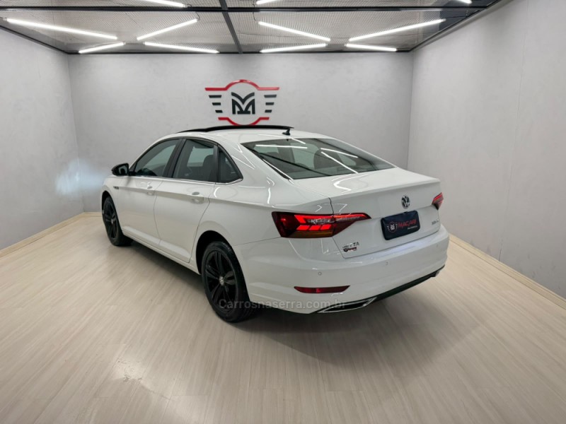 JETTA 1.4 R-LINE 250 16V TSI FLEX 4P AUTOMÁTICO - 2020 - CAXIAS DO SUL