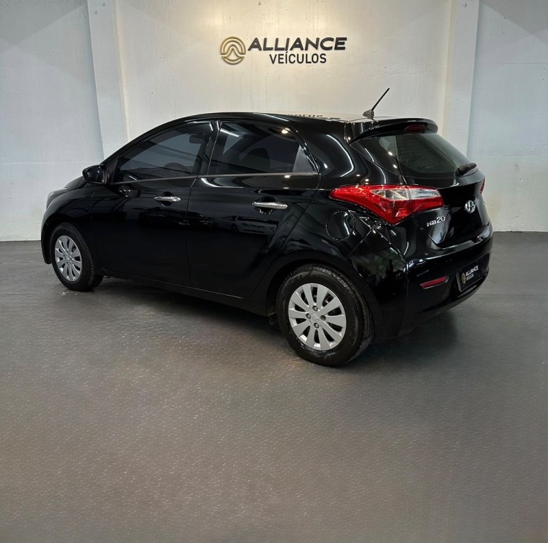HB20 1.0 COMFORT 16V FLEX 4P MANUAL - 2013 - CAXIAS DO SUL