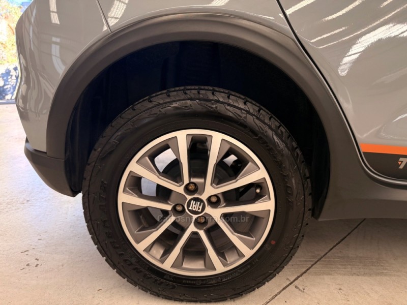 ARGO 1.3 8V TREKKING FLEX 4P MANUAL - 2023 - BENTO GONçALVES