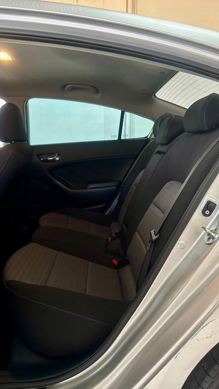CERATO 1.6 SEDAN 16V GASOLINA 4P MANUAL - 2015 - ESTâNCIA VELHA