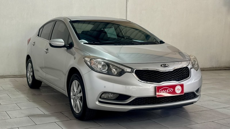 CERATO 1.6 SEDAN 16V GASOLINA 4P MANUAL - 2015 - ESTâNCIA VELHA