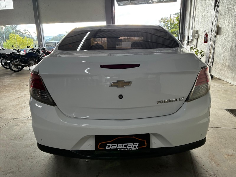 PRISMA 1.0 MPFI LT 8V FLEX 4P MANUAL - 2015 - BOM PRINCíPIO