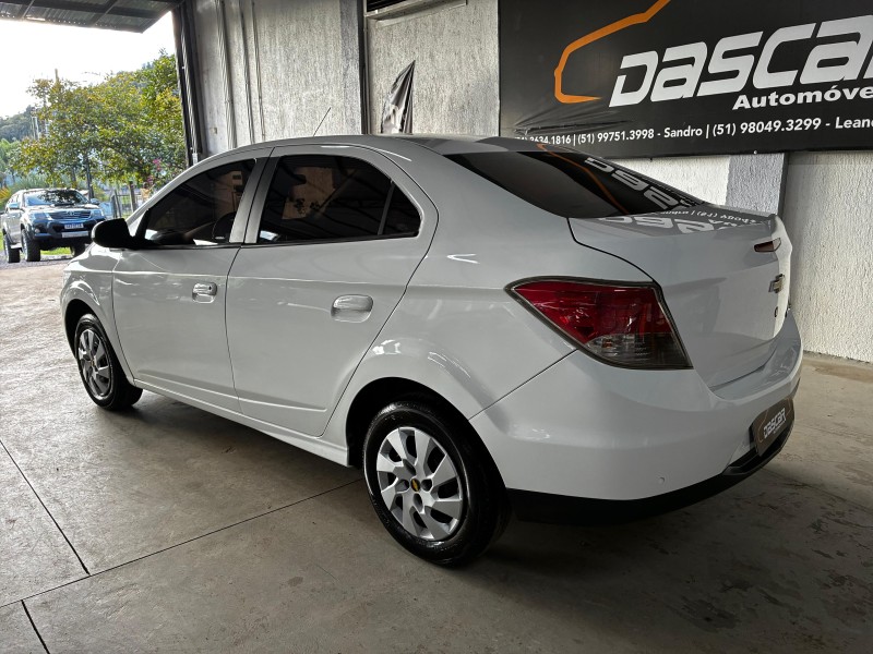 PRISMA 1.0 MPFI LT 8V FLEX 4P MANUAL - 2015 - BOM PRINCíPIO