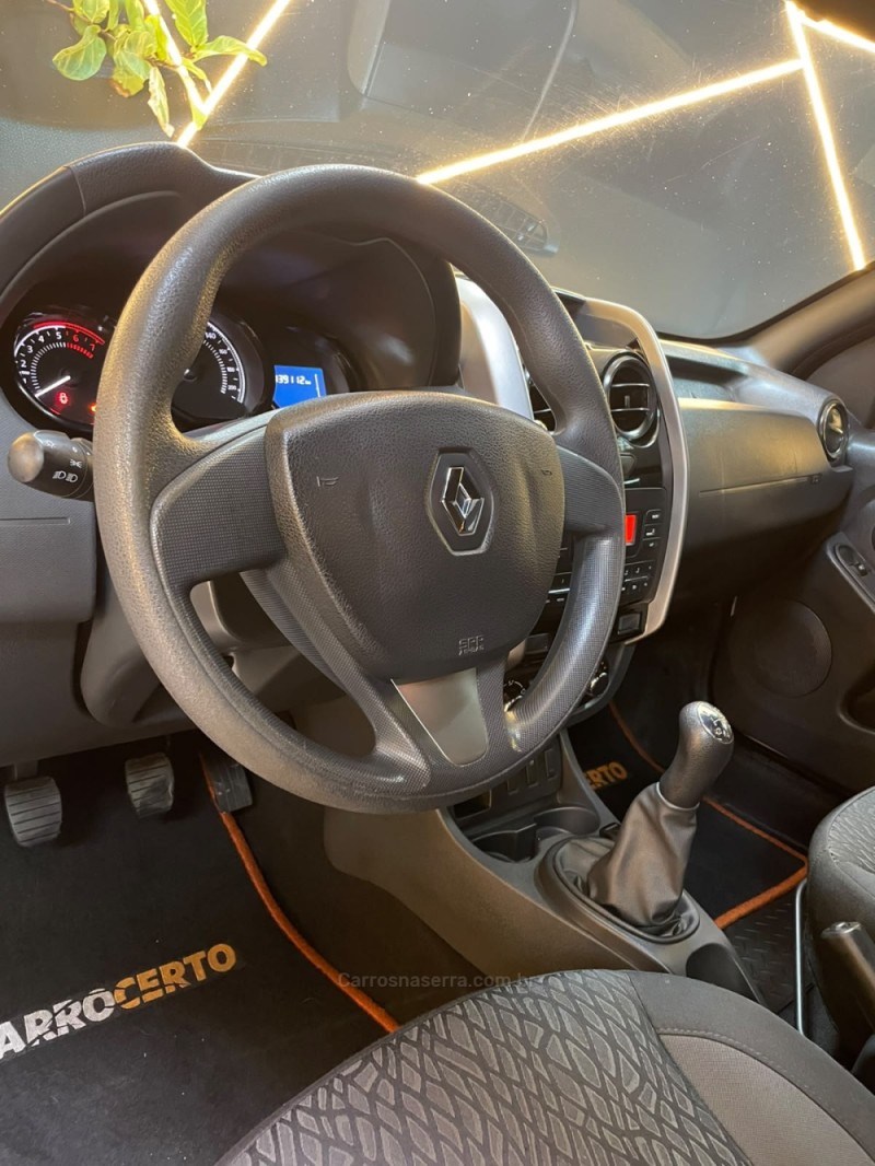DUSTER OROCH 1.6 16V FLEX EXPRESSION 4P MANUAL - 2020 - NOVO HAMBURGO