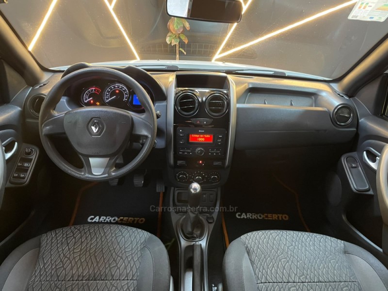 DUSTER OROCH 1.6 16V FLEX EXPRESSION 4P MANUAL - 2020 - NOVO HAMBURGO