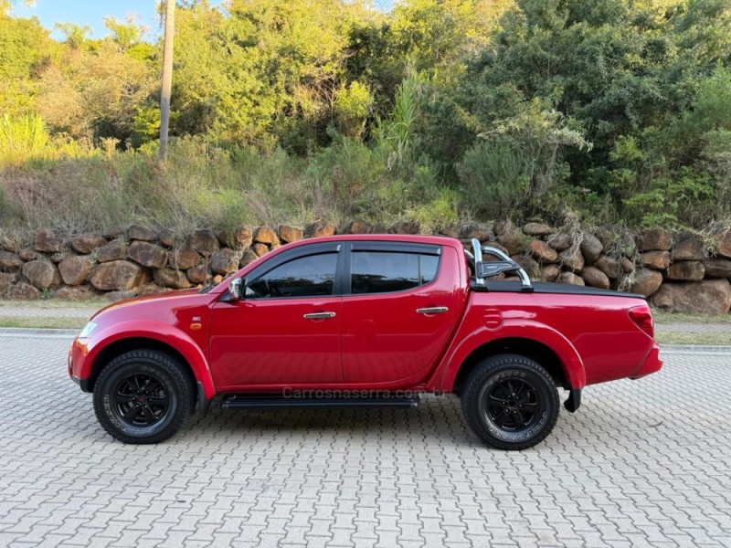 L200 TRITON 3.2 HPE 4X4 CD 16V TURBO INTERCOOLER DIESEL 4P AUTOMÁTICO - 2013 - IVOTI