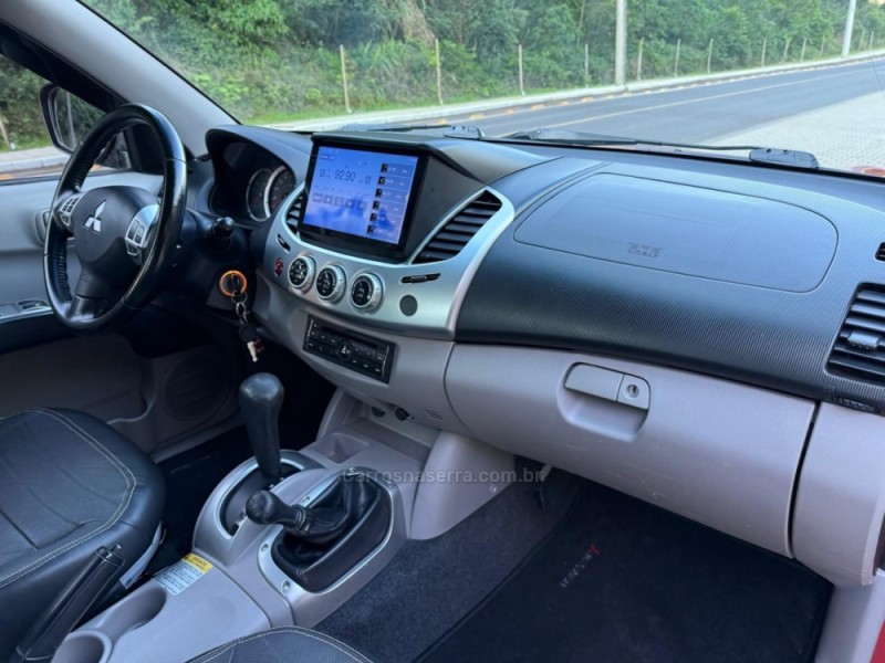 L200 TRITON 3.2 HPE 4X4 CD 16V TURBO INTERCOOLER DIESEL 4P AUTOMÁTICO - 2013 - IVOTI
