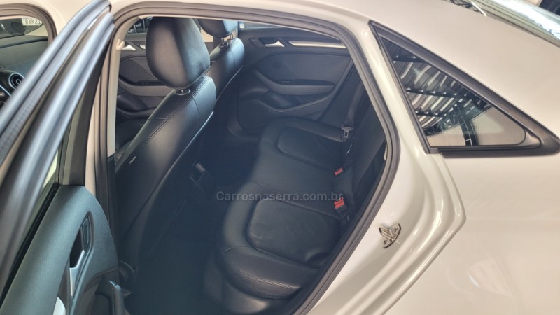 A3 1.4 TFSI SEDAN ATTRACTION 16V FLEX 4P TIPTRONIC - 2016 - CAXIAS DO SUL