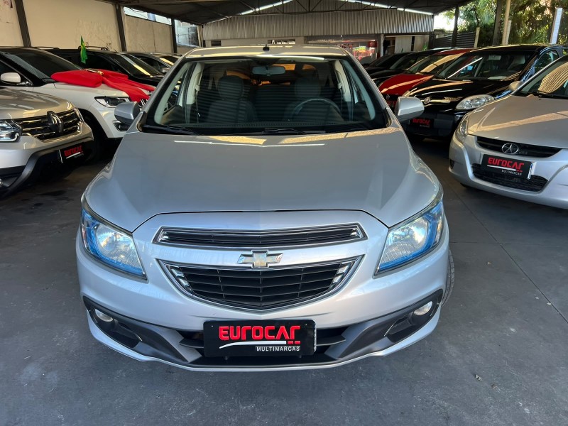 ONIX 1.4 MPFI LTZ 8V FLEX 4P MANUAL - 2014 - CAXIAS DO SUL