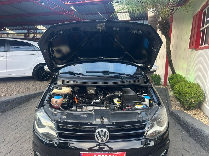 SPACEFOX 1.6 MI 8V FLEX 4P MANUAL - 2014 - TRêS COROAS