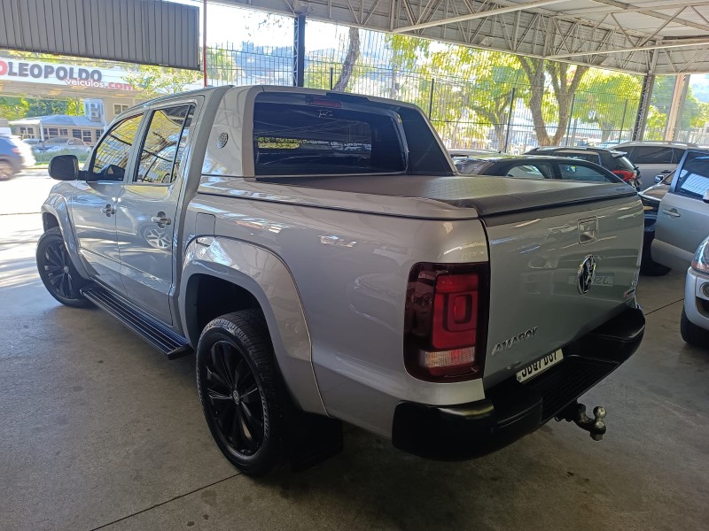 AMAROK 3.0 V6 EXTREME CD DIESEL 4X4 AT 4P AUTOMÁTICO - 2022 - CAXIAS DO SUL