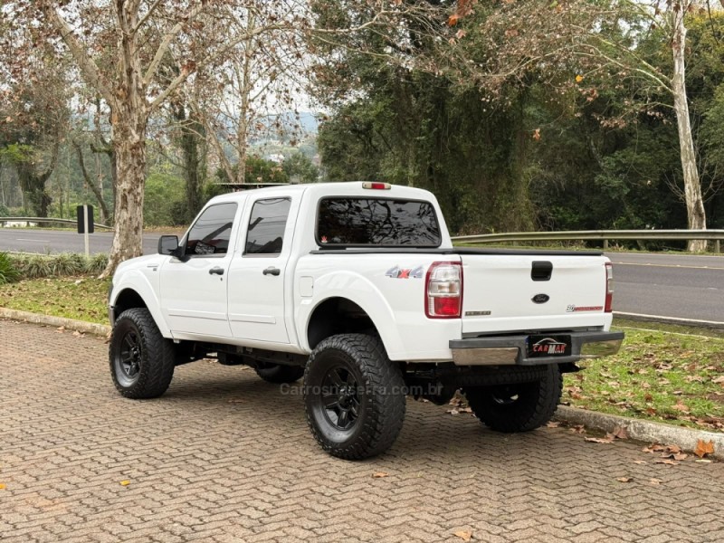 RANGER 3.0 XLT 16V 4X4 CD DIESEL 4P MANUAL - 2011 - DOIS IRMãOS