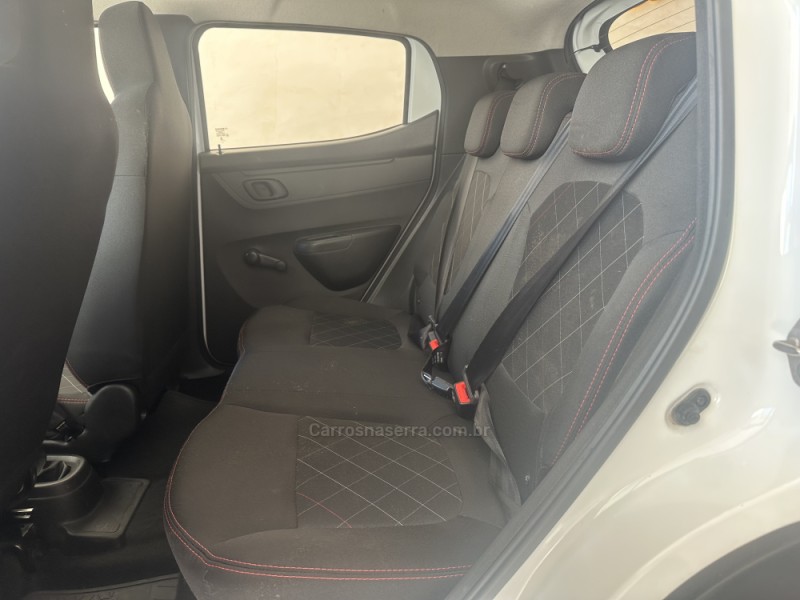 KWID 1.0 12V SCE FLEX ZEN MANUAL - 2026 - CANELA