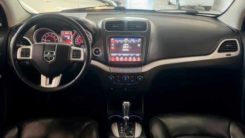JOURNEY 3.6 RT V6 GASOLINA 4P AUTOMÁTICO - 2015 - ESTâNCIA VELHA