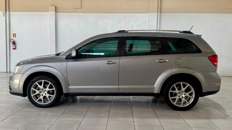 JOURNEY 3.6 RT V6 GASOLINA 4P AUTOMÁTICO - 2015 - ESTâNCIA VELHA