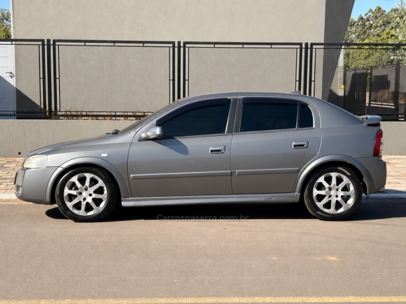 ASTRA 2.0 MPFI ADVANTAGE 8V FLEX 4P MANUAL - 2011 - ESTâNCIA VELHA