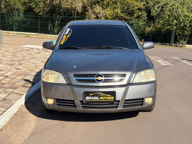 ASTRA 2.0 MPFI ADVANTAGE 8V FLEX 4P MANUAL - 2011 - ESTâNCIA VELHA