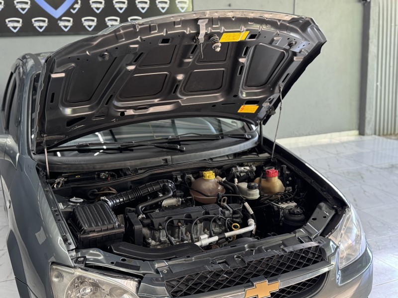 CLASSIC 1.0 MPFI LS 8V FLEX 4P MANUAL - 2013 - CAXIAS DO SUL