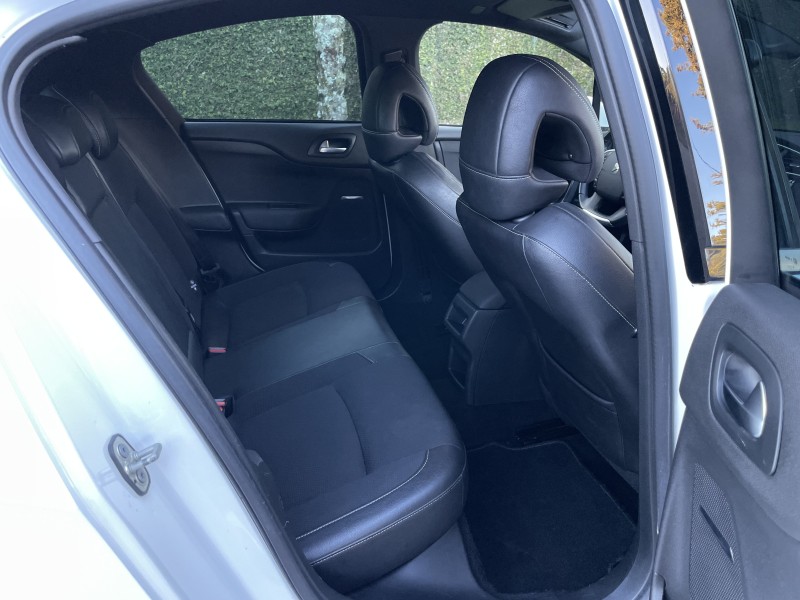 DS4 1.6 THP GASOLINA 4P AUTOMÁTICO - 2015 - CAXIAS DO SUL