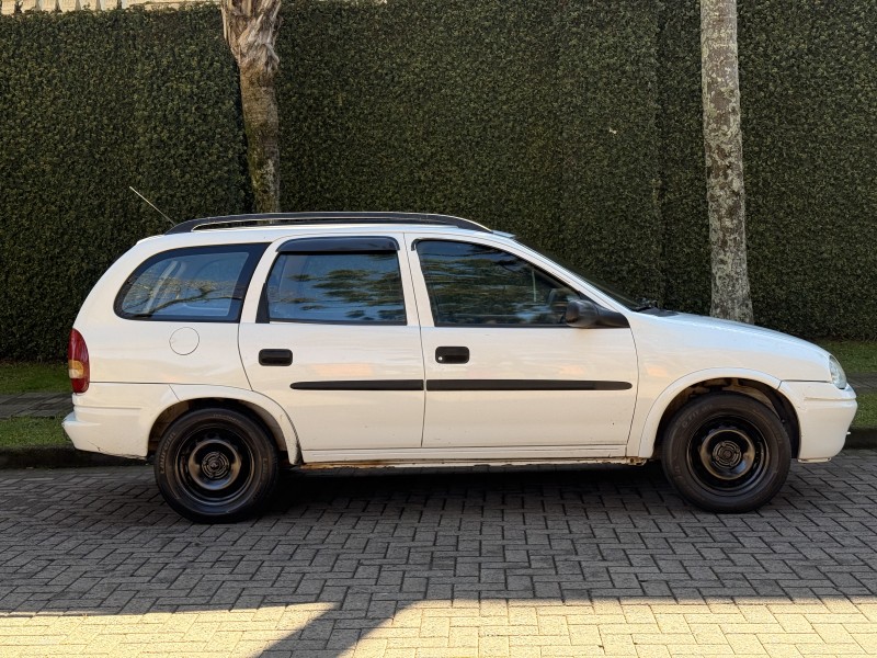 CORSA 1.6 MPFI GL WAGON 8V GASOLINA 4P MANUAL - 1998 - CAXIAS DO SUL