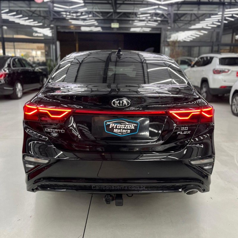 CERATO 2.0 SX 16V FLEX 4P AUTOMÁTICO - 2022 - CANOAS