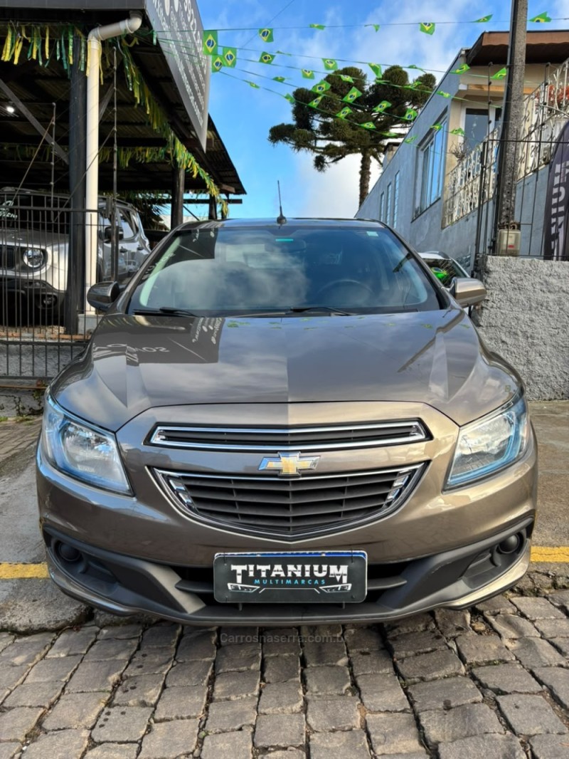 PRISMA 1.4 MPFI LT 8V FLEX 4P MANUAL - 2013 - SãO FRANCISCO DE PAULA