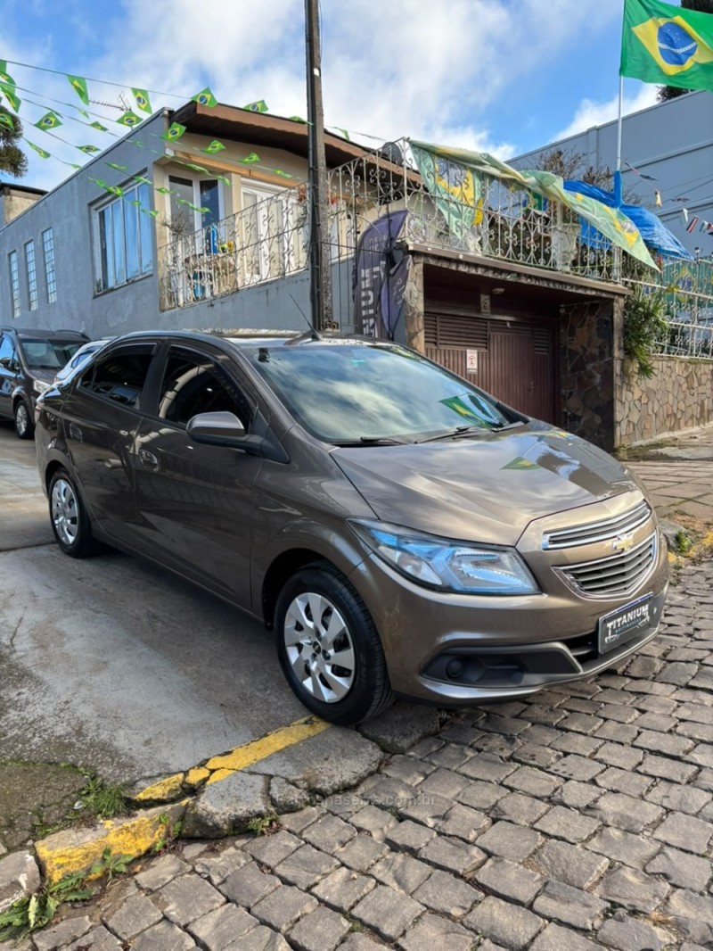 PRISMA 1.4 MPFI LT 8V FLEX 4P MANUAL - 2013 - SãO FRANCISCO DE PAULA