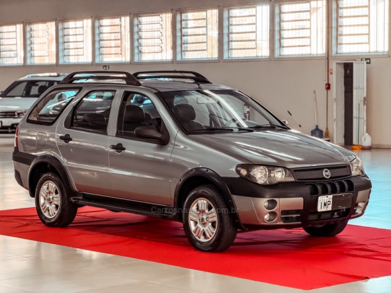 PALIO 1.8 MPI ADVENTURE WEEKEND 8V FLEX 4P MANUAL - 2005 - NOVA PRATA