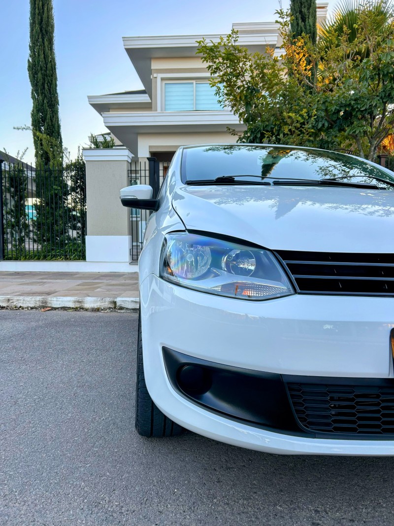 FOX 1.6 MI ITREND 8V FLEX 4P MANUAL - 2012 - BENTO GONçALVES