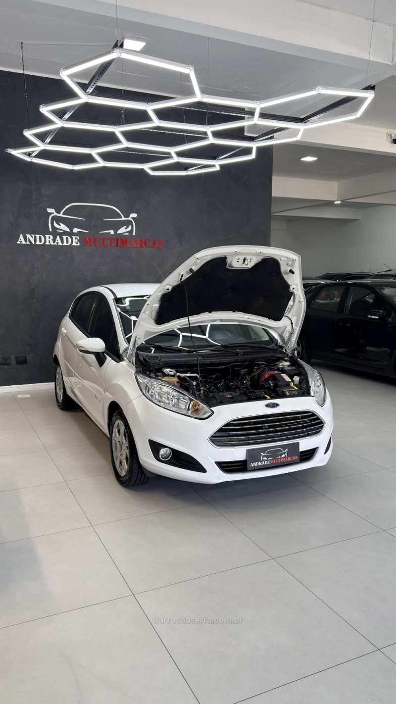 FIESTA 1.6 SE HATCH 16V FLEX 4P AUTOMÁTICO - 2014 - CAXIAS DO SUL