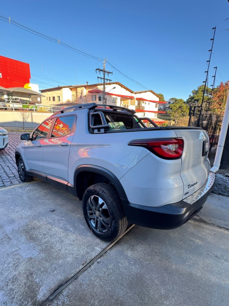 TORO 1.8 16V EVO FLEX FREEDOM ROAD AUTOMÁTICO - 2017 - SãO FRANCISCO DE PAULA