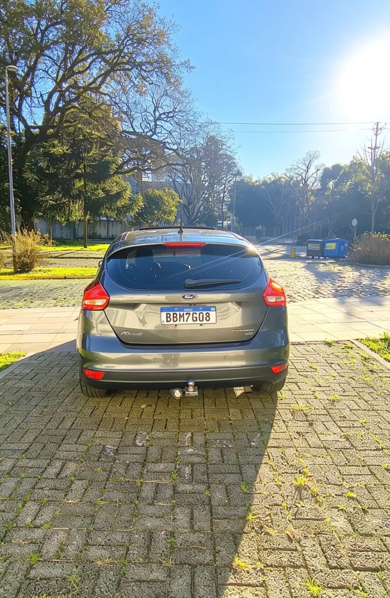FOCUS 2.0 TITANIUM HATCH 16V FLEX 4P AUTOMÁTICO - 2017 - FARROUPILHA