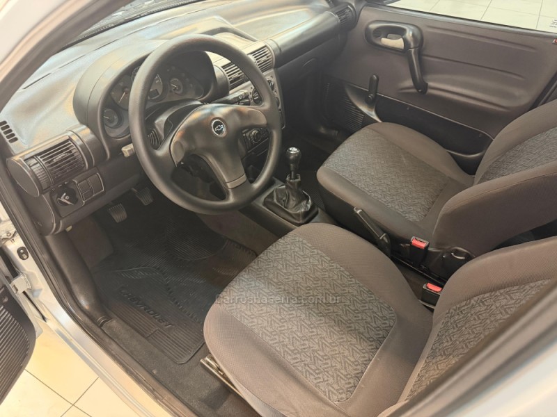CORSA 1.0 MPFI CLASSIC SEDAN LIFE 8V FLEX 4P MANUAL - 2008 - BOM RETIRO DO SUL
